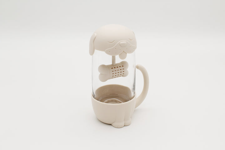 Animal tea mug with integrated tea infuser