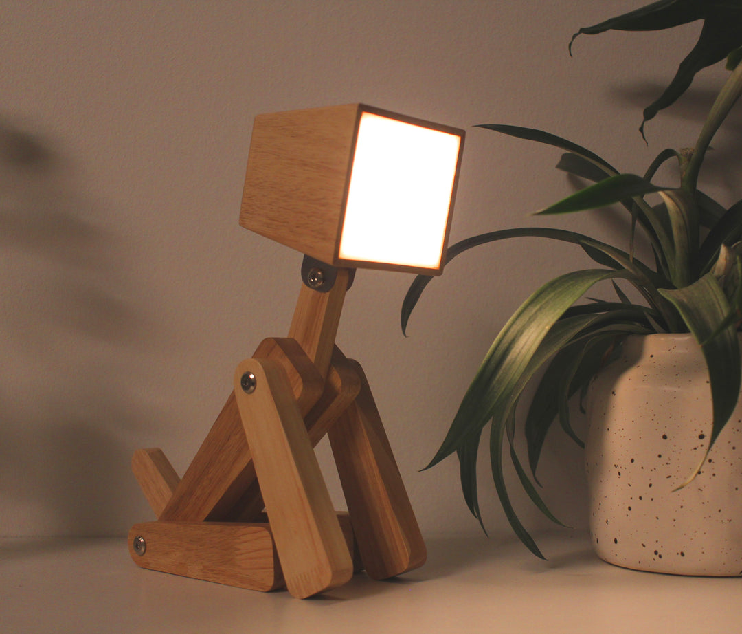 Wooden Dog Table Lamp "Charlie"