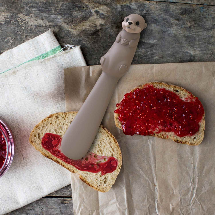 Otter Frühstücksspatel